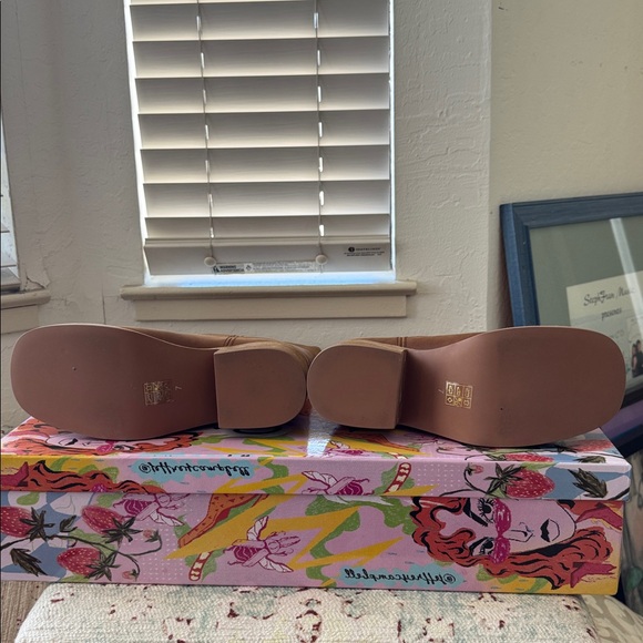 Jeffrey Campbell Reflect-TN Boots. 7. - Picture 8 of 9